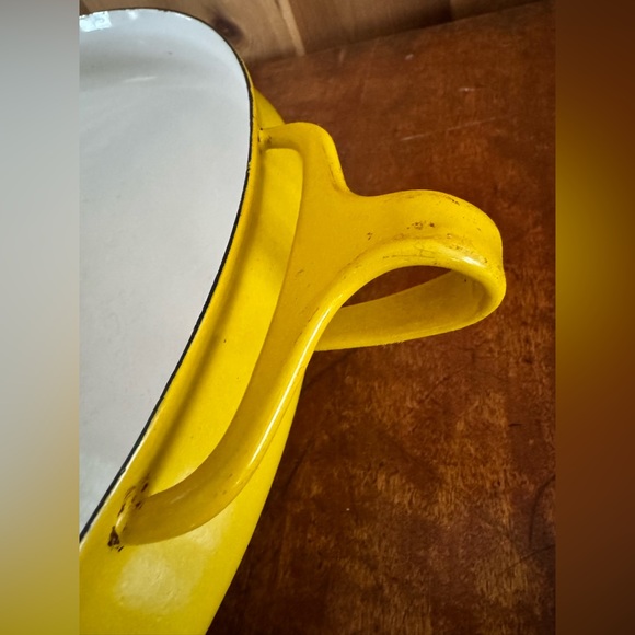 Vintage Dansk Kobenstyle Enamelware Paella pan (red is available, yellow sold) - Picture 4 of 15